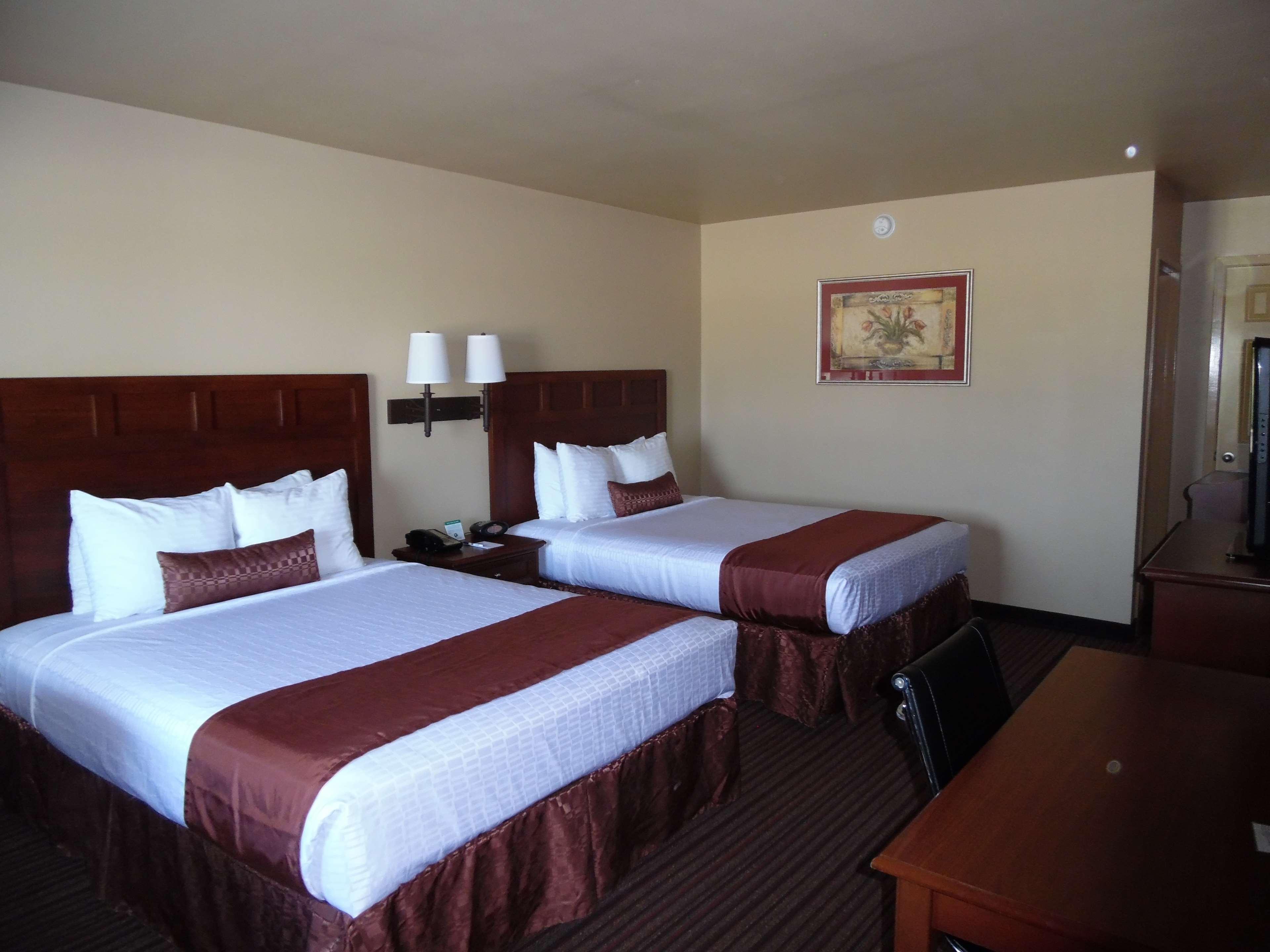 Best Western Dos Rios Junction Bagian luar foto